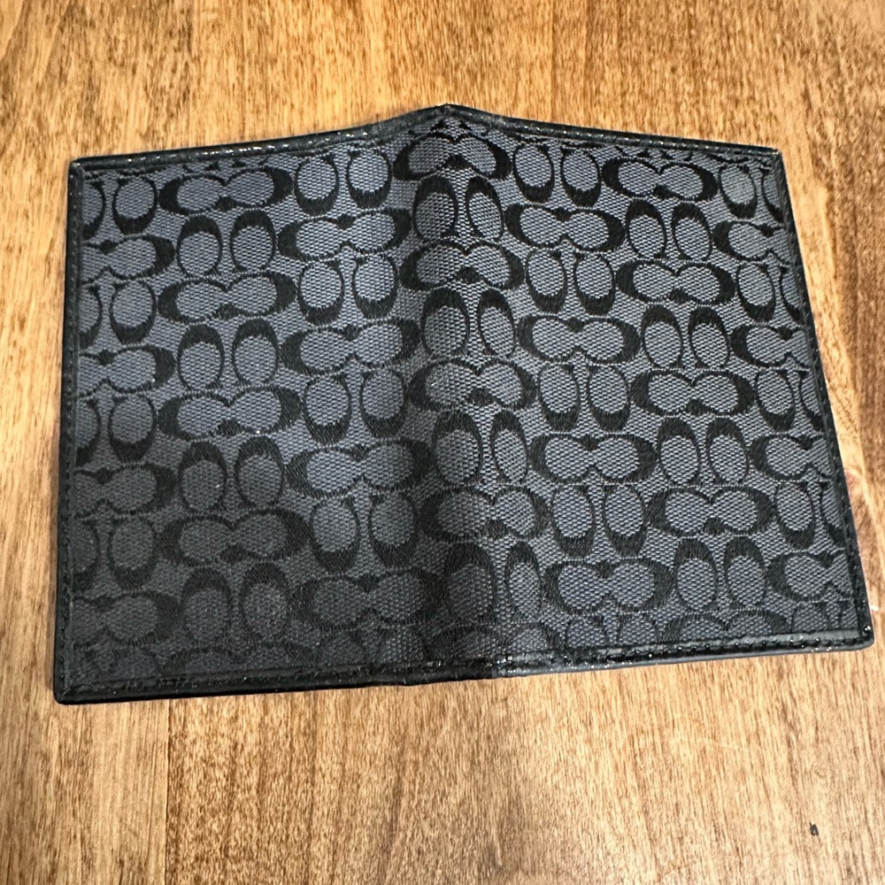 Coach Black and Gray Signature Card Case - Picture 2 of 4